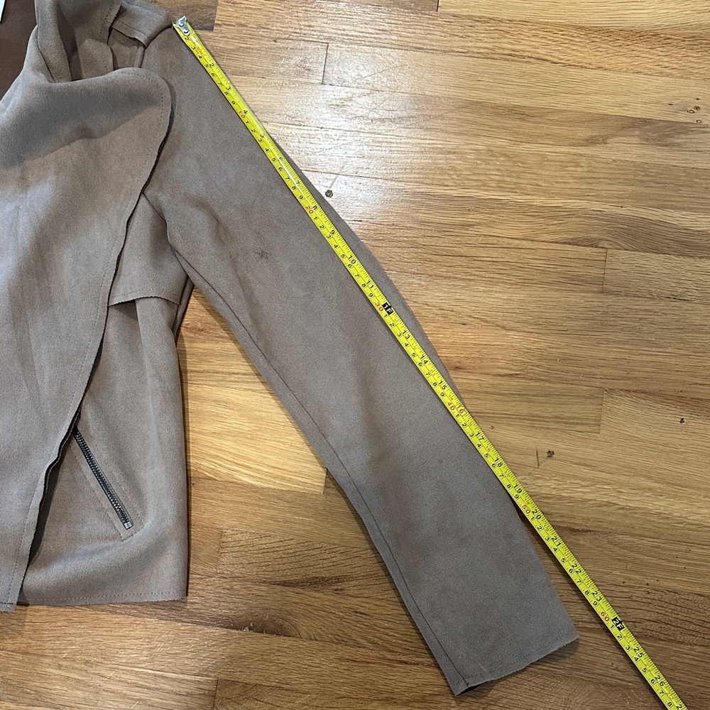 E&M | Women's Tan Suede moto style Jacket - Picture 5 of 13